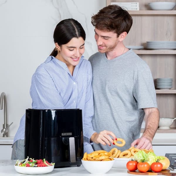 BLACK+DECK Air Fryer Sort 5L 1450W