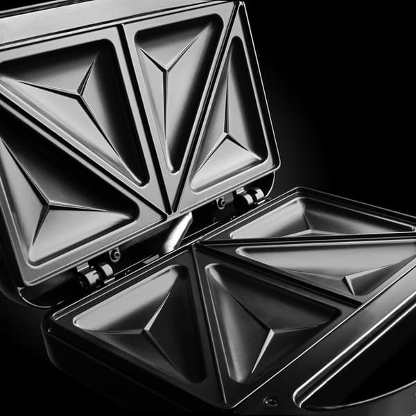Russell Hobbs 3 i 1 Deep Fill Snack Maker 24540-56 Svart