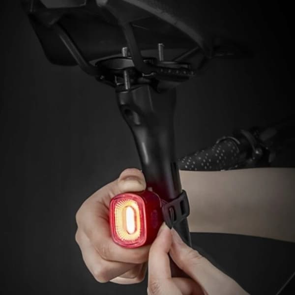 Rockbros Q2S LED USB-C cykelljus bak - Svart Svart