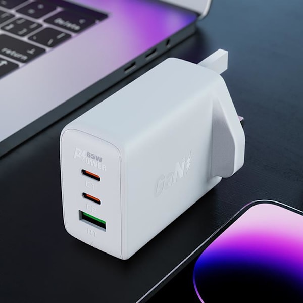Acefast  UK Väggladdare 65W 1xUSB Till 2xUSB-C - Svart Svart
