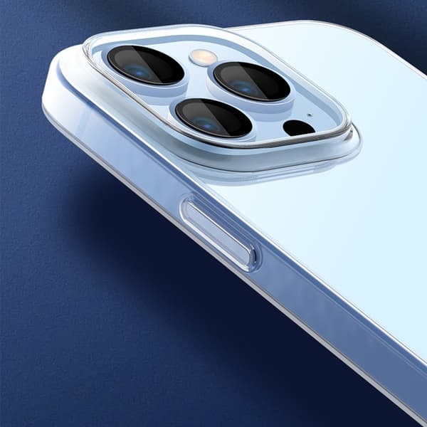 X-LEVEL Mobilskal till iPhone 15 Pro Transparent Ultra Tunnt Klar