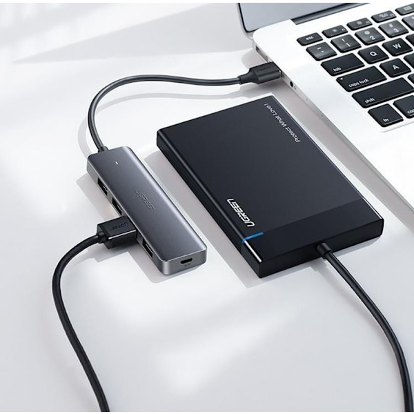 Ugreen USB HUB - 4x USB 3.2 Gen 1 med Mikro-USB-Strömport - Grå