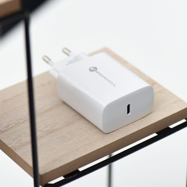 Forcell USB C Reseladdare med Type C kabel 25W QC 4.0 1m Vit