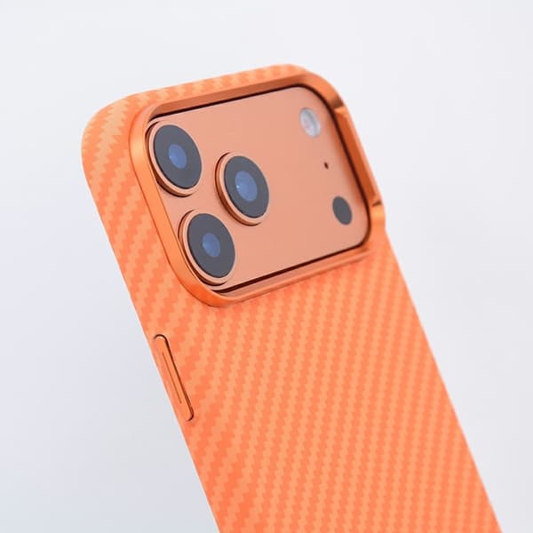 Mobilskal till iPhone 17 Pro Magsafe Carbon Fiber Texture - Orange Nebula Orange