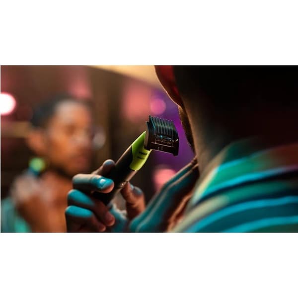 Philips OneBlade 360 5-i-1 Ansikte + kropp QP4631/65 Svart