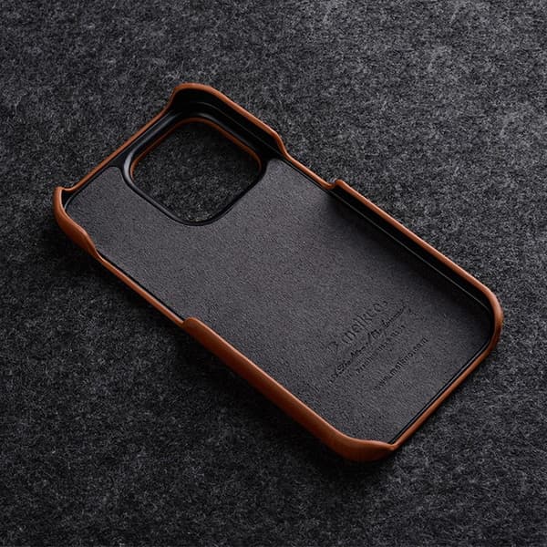 MELKCO Mobilskal till iPhone 15 Pro Äkta Läder Belagt PC - Brun