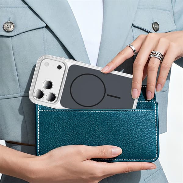 Mobilskal till iPhone 17 Pro Max MagSafe Skin Touch TPU PC Svart
