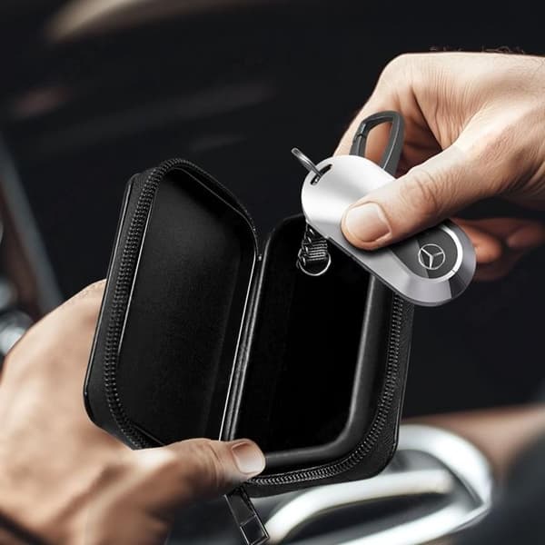 Tech-Protect RFID-Bblockerande Skal keyless  Svart Svart
