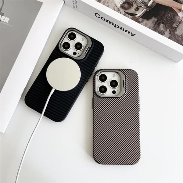 Mobilskal till iPhone 16 Pro Max MagSafe Carbon Fiber - Brun Brun