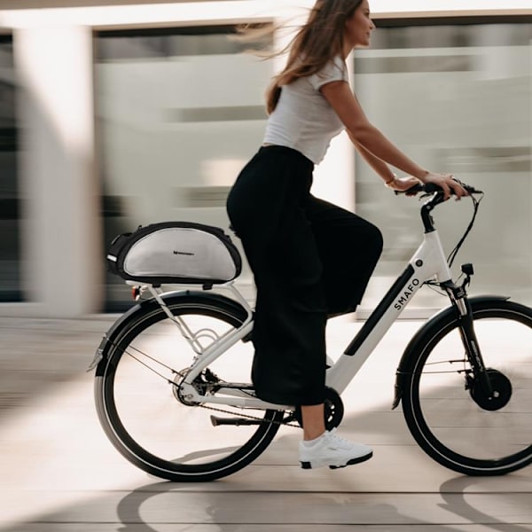 Wozinsky cykelbagagetaske med rem 13L