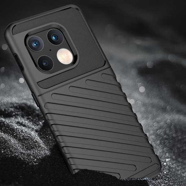 OnePlus 10 Pro - Thunder Flexible Rugged Slim Skal Transparent