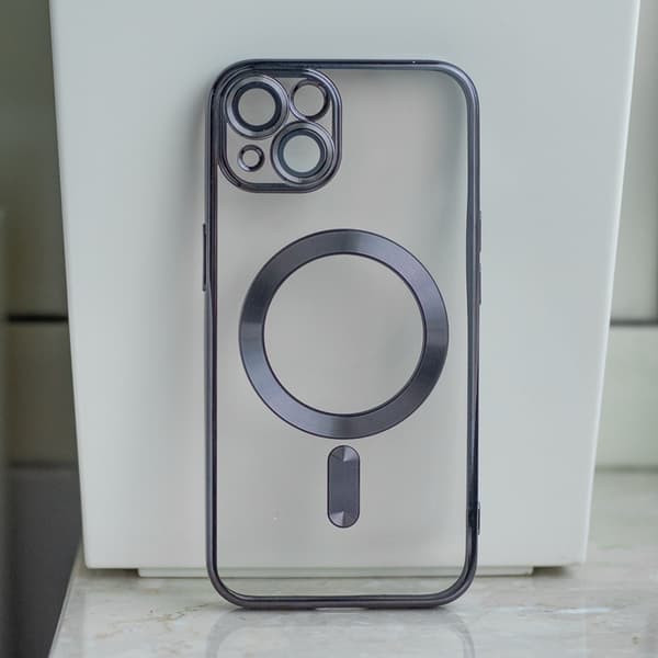 iPhone 18 Pro Max / iPhone 17 Pro Max - MagSafe-kompatibelt Chrome Skal - Svart Transparent
