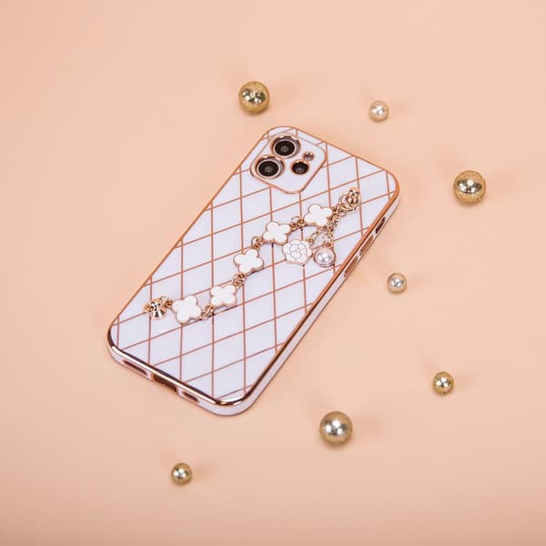 iPhone 11 - Elegant Glamour Mjuk Skal Vit