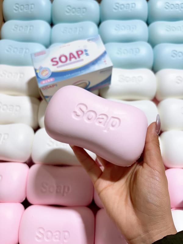 Sæbe Squishy, Langsomt Stigende Squishy, Stress- og Angstdæmpende & Fidget Legetøj til ADHD, Realistisk Sæbe Klemmelegetøj til Strømpefyld, Festgave (Blå) blue