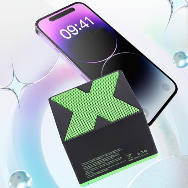 Kompakt och bärbar högtalare — Stöder äkta stereoparning, kompatibel med smartphones/surfplattor, stöder handsfree-samtal, perfekt för utomhusbruk (grön)