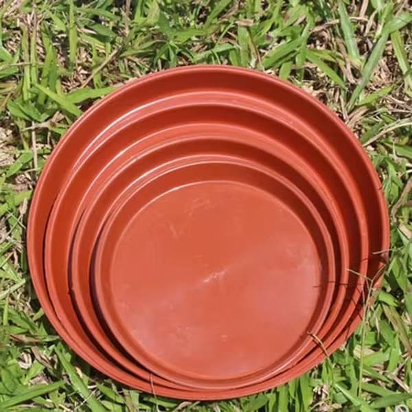 Plastik underskåle til planter - Kraftige plantefade, holdbare vandopsamlere til indendørs og udendørs blomsterkrukker