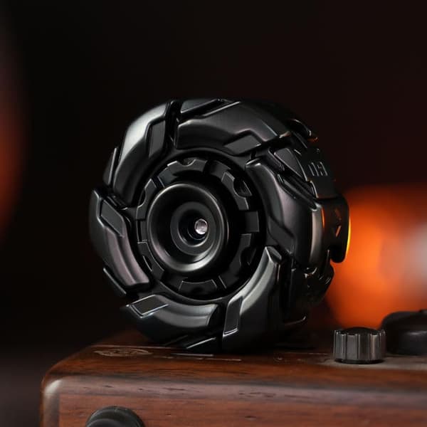 EDC Fidget Sliders Open Armor Spinning Top Fidget Legetøj Stressaflastning til Voksne Magnetisk Metal (Sort)