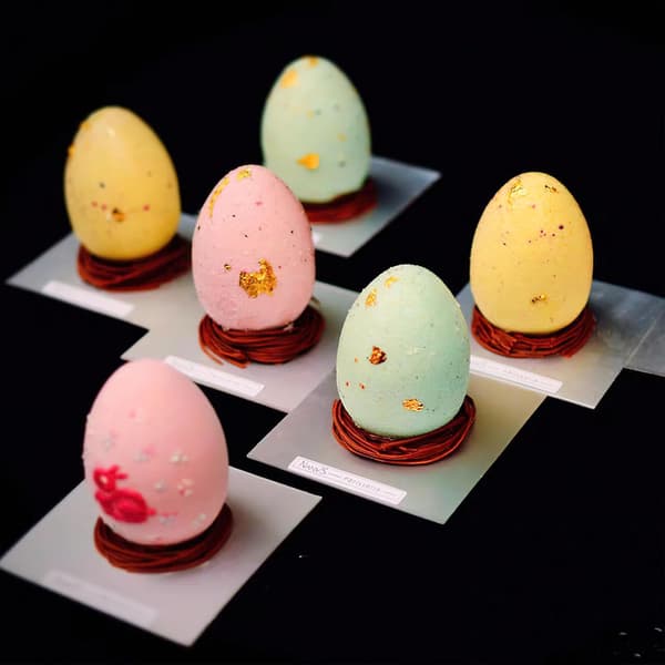 Påskeegg Silikonform 3D Påskeeggform DIY Bakeform for Godteri Mousse Kake Sjokolade Iskrem Dessertlaging