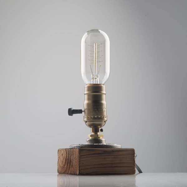 Industriell steampunk bordslampa, E27-lampor med träfot