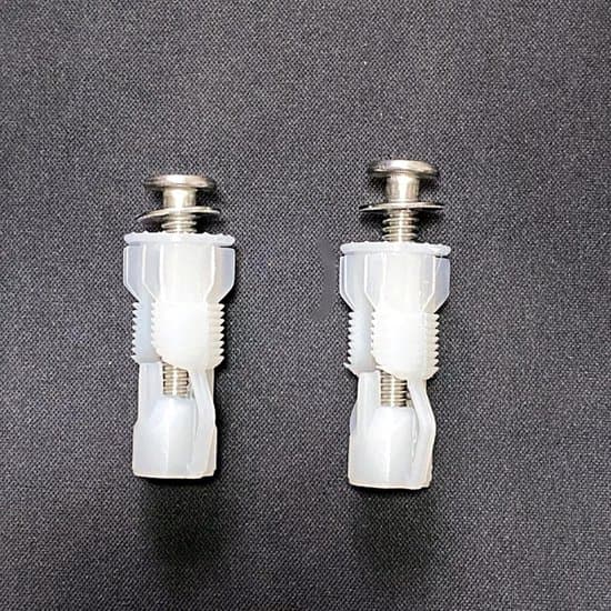 Robust toalettsitsfästesats – 2 hållbara badrumsbultar – perfekt för underhåll, installation och reparation av toalettsitsar