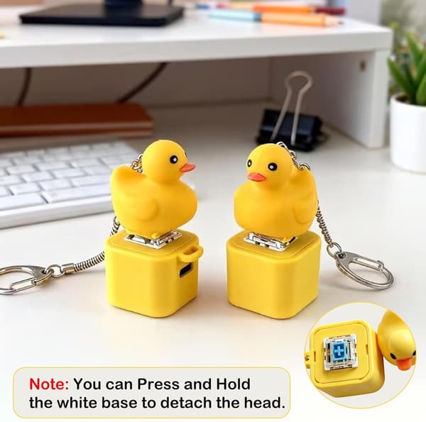 Gul Ande-print Stresslegetøj Nøglering med Klikfunktion, LED-lys og Lyd, Sjov Skrivebordsklikker til Voksne, til Stress- og Angstdæmpning 2pcs
