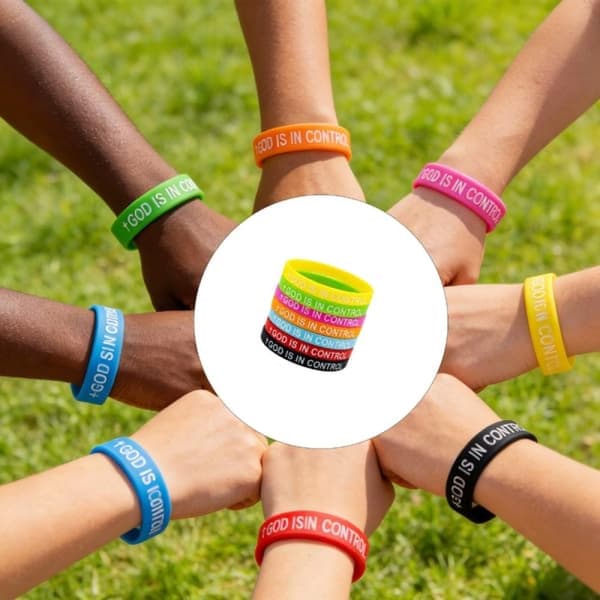 7 stycken motiverande gummiband som lyser i mörkret för lagaktiviteter