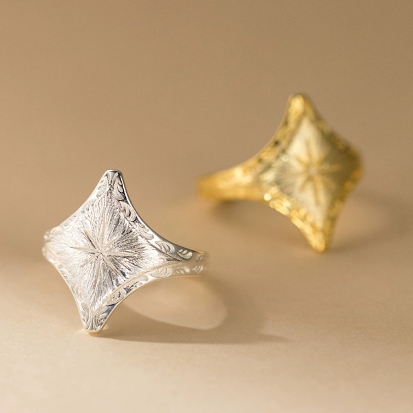 Guld- och silverset stjärndiamant borstad ring högkvalitativ textur