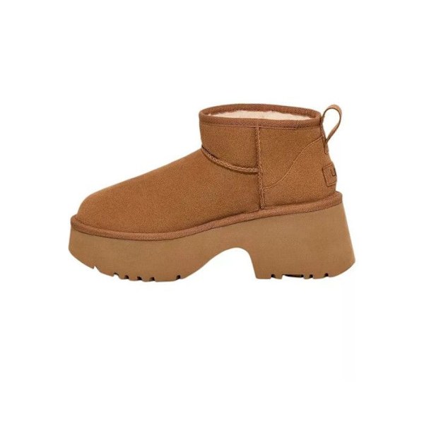 Kängor för kvinnor - UGG - Classic Ultra Mini New Heights - Brunt - Häl på 7cm - Skulpterad plattform kastanj 41