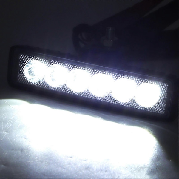 12V 18W 6 LED Bar Arbeidslampe Kjørelys Kjøretøymodifikasjon IP67 Svart