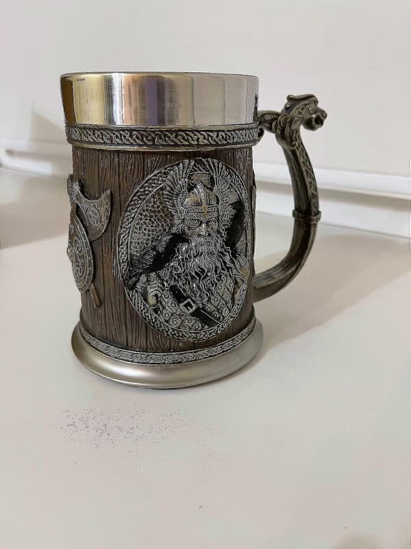Viikinki Thor Mjolnir Oluttuoppi Odin Pikari 590 ml