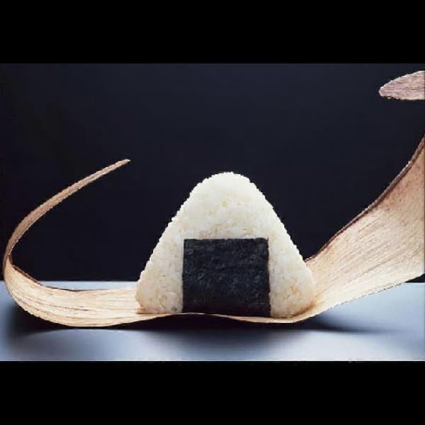 Triangel Sushi DIY Nori Risboll Låda Pressform Onigiri Maker Köksredskap