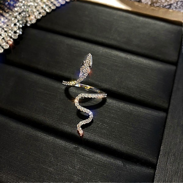 Dame Ring Skinnende Elegant Sjarmerende Pynte Allsidig Slangeform Rhinestone Ring Hverdagsliv