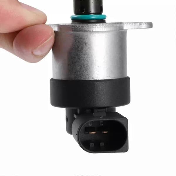 Bränsletrycksregulator Kontrollventil för 320D 330D 330XD E46 E90 0928400498 13517787186 Bränslepump