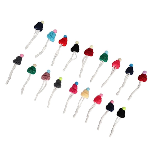 18 kpl Mini Neulotut Hatut Lajitelma Värejä DIY Joulu Mini Neulonta Nuken Hatut Säädettävällä Lukolla Rintaneuloihin