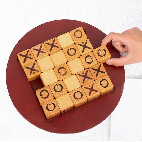 XO Schackbräde Trä Mini Tre-i-rad Spel Skrivbordsspel Interaktiva Pedagogiska Leksaker för Barn
