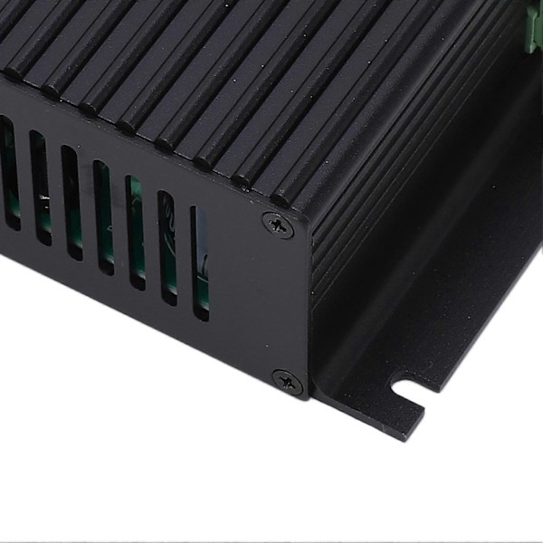 Generator Batteriladdare Universell Överbelastningsskydd Aluminiumlegering Intelligent Elverksladdare 12V 24V ZH-CH2804A