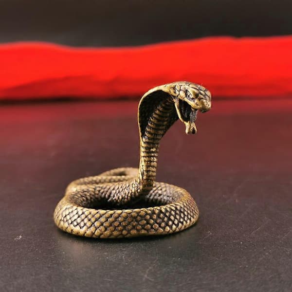 Antik Mässing Kobraormstaty Miniatyr Kopparkobra Hemmaskrivbord