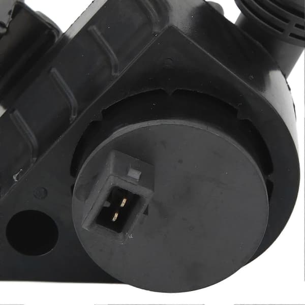 Vattenpump Parkeringsvärmare 64110304850 Extra Vattenpump Ersättning för 5-serie E39 E60 E61