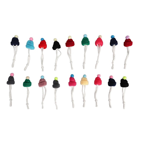 18 kpl Mini Neulotut Hatut Lajitelma Värejä DIY Joulu Mini Neulonta Nuken Hatut Säädettävällä Lukolla Rintaneuloihin