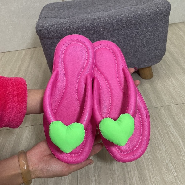 Regnbågsfärgade Flip Flops Dam Ytterkläder Sommar Hjärta Strand Sandaler Mjuka Sulor Tofflor Inomhus Paltform EVA Damskor Tofflor Rose Red--A 36-37(23-23.5CM)