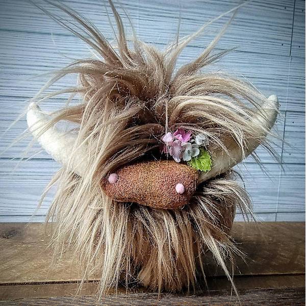 Handgjord Highland Cow Tomte, Bondgård Nordisk Dvärg Heminredning Light brown