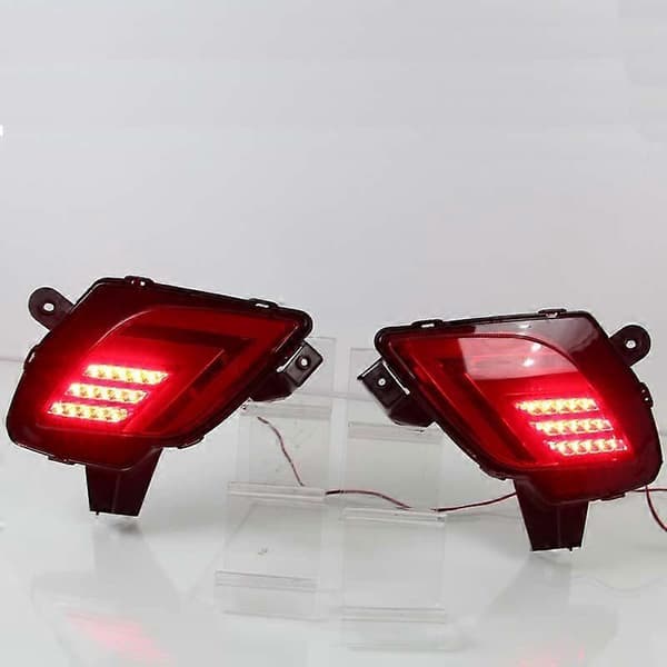 2 stk. For -5 Cx5 2013-2016 Multifunksjonell Bil LED Baklys Bakre Støtfangerlys Bakre Tåkelys Bremselys Reflektor (3 funksjoner)