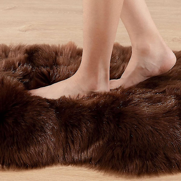 Tflycqluxury Mjukt Fuskfårskinnsöverdrag för Stol Sittdyna Plysch Pälsområdesmattor För Sovrum, 2ft X 3ft, Vit