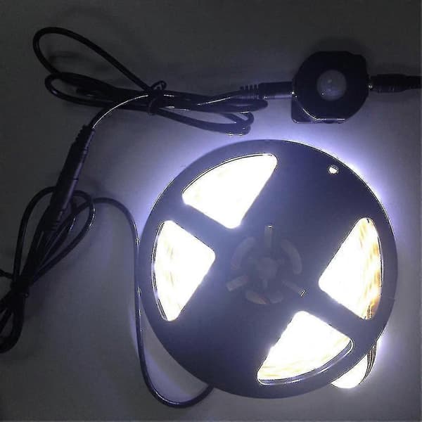 Automatisk DC 12V-24V 6A Infrarød PIR Bevegelsessensor Bryter For LED Lys Lampe Black