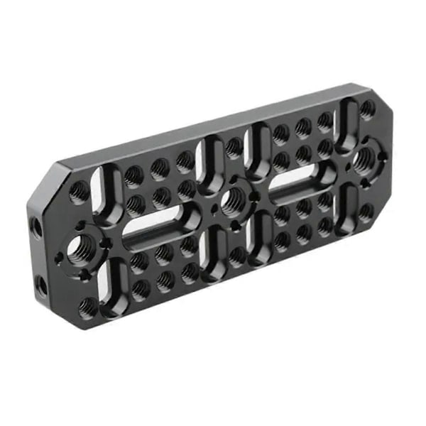Multifunktionell ostbricka med 1/4 tum-20 gängade hål och 3/8 tum-16 lokaliseringsstift för