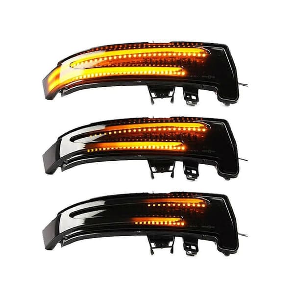Sidobackspegellampa med Sekventiell Blinkers A3159539A A1668200121 för C E S CLA Klass W204