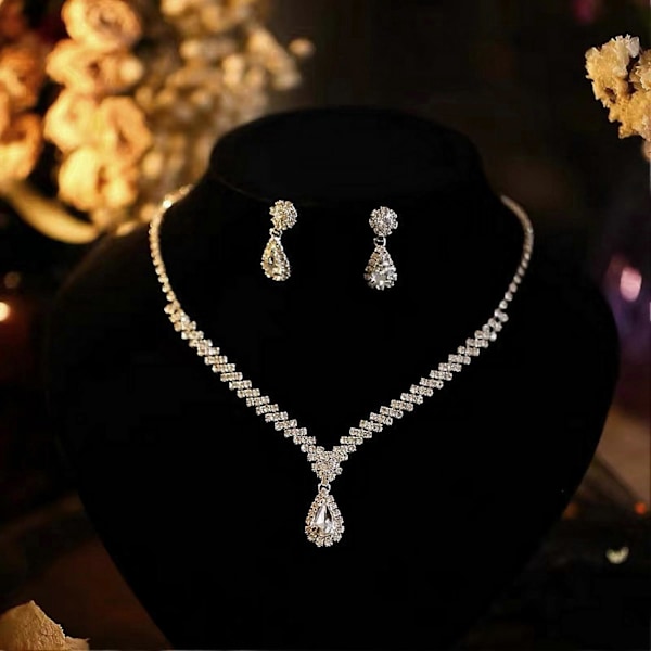 1 Sæt Brudehalskæde Øreringe Vanddråbeformet Rhinestone Smykker Koreansk Stil Glitrende Smykkesæt til Bryllup
