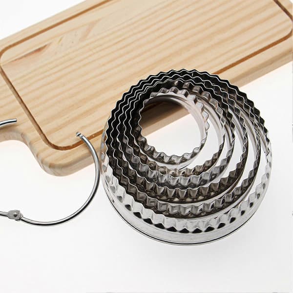 1 Sæt Kageudstikkere Bærbare DIY Rustfrit Stål Non-stick Holdbare Dumpling Wrappers Forme Husholdningsartikler