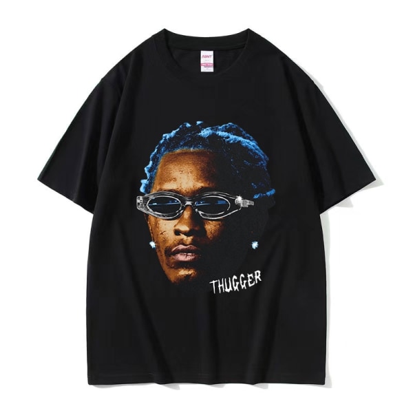 Rappare Young Thug Thugger Röd Vintage Grafisk T-shirt Herr Dam Hip Hop Street Tee q06007 Black S