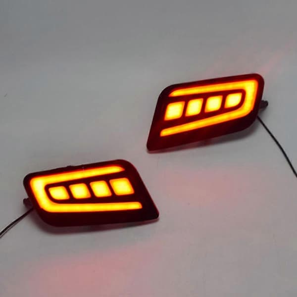 Bil LED Bakre Støtfangerlys Auto Bremselys Blinklys Reflektor Bakre Tåkelys 12V for Everest 2016-2019